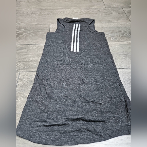 Adidas girls athletic dress - Picture 3 of 4